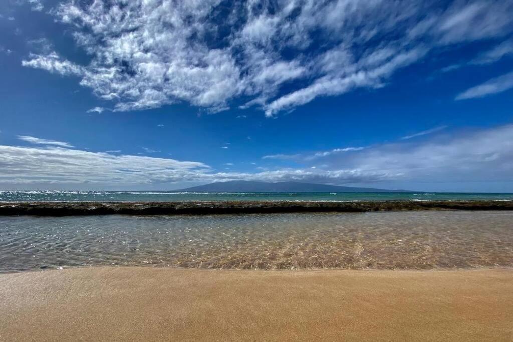 Appartement Oceanfront With Aircon-Hear The Waves-Amazing Views-Wifi à Lahaina Extérieur photo